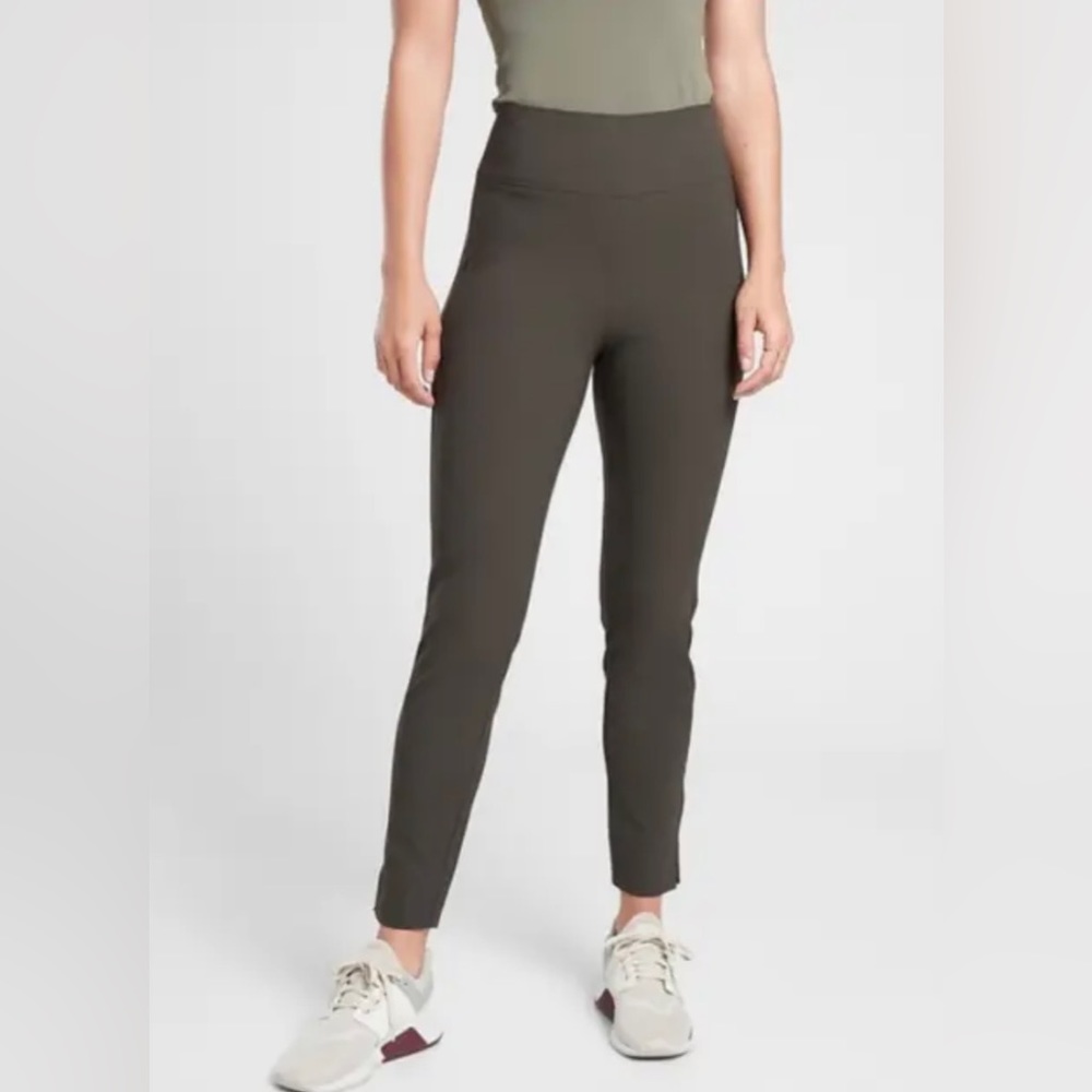 Athleta Wander Slim